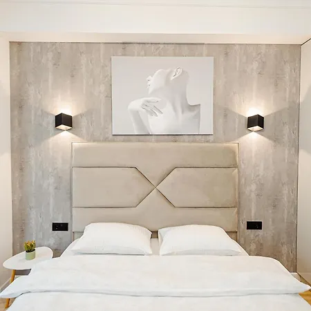 Luxury Oasis Flat Lägenhet *