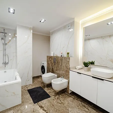 Luxury Oasis Flat Lägenhet Chişinau